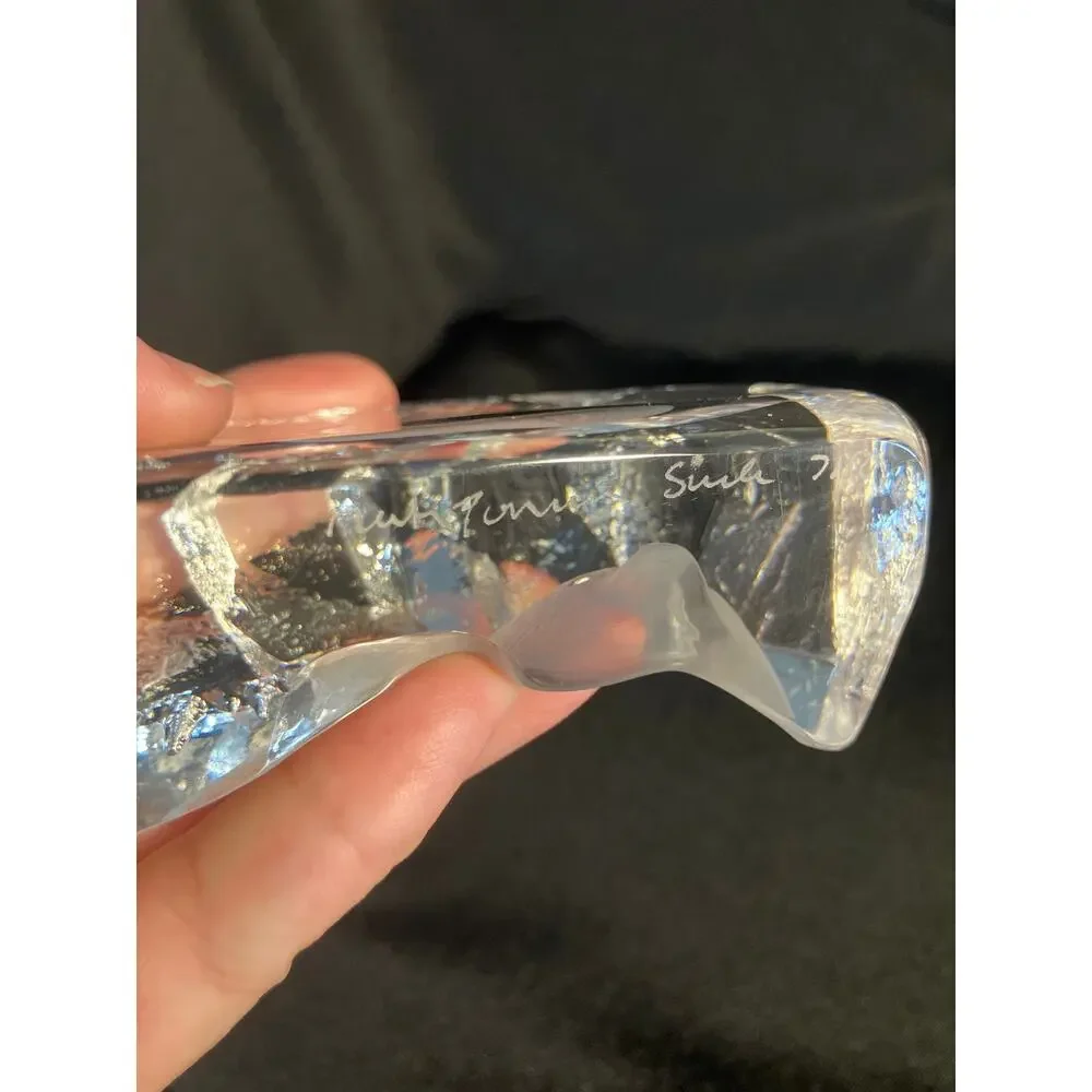 Mats Jonasson Sweden Baby Seal Lead Crystal Paperweight Scratches Back - Picture 7 of 11